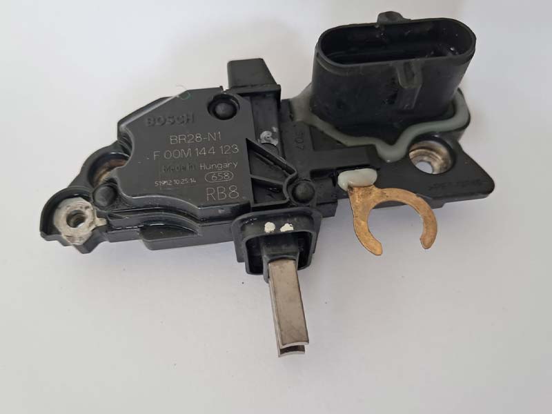 Regulador de Voltagem 123 24V Bosch Original — Remanufaturado